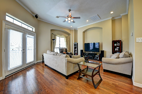 Contemporary Home in Gated Community in Texas Medical Center Living Room