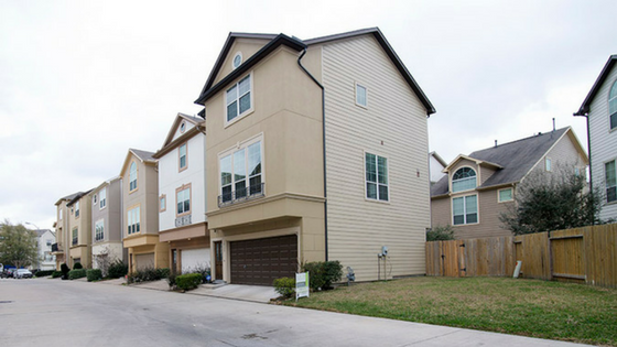 Contemporary Home Near The Texas Medical Center