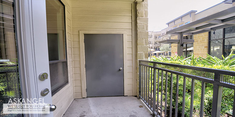 Resort Inspired Apartment in Montrose 9
